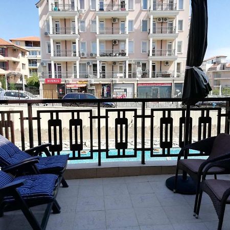 Lovely Studio In A Complex With A Pool By Flat Mаnаger Sveti Vlas Exterior foto